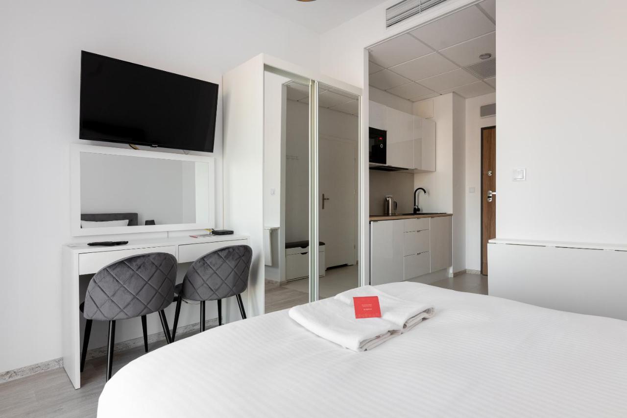 Wola Chic Apartment Warsaw